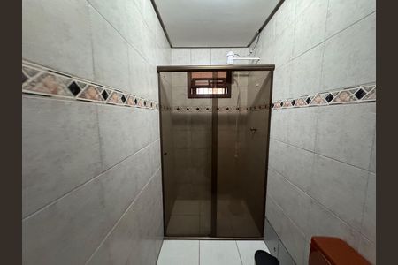 Casa à venda com 200m², 3 quartos e 1 vagaBanheiro