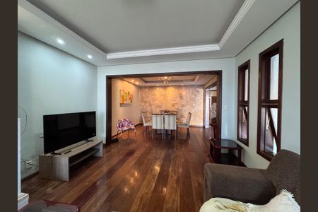 Casa à venda com 200m², 3 quartos e 1 vagaSala