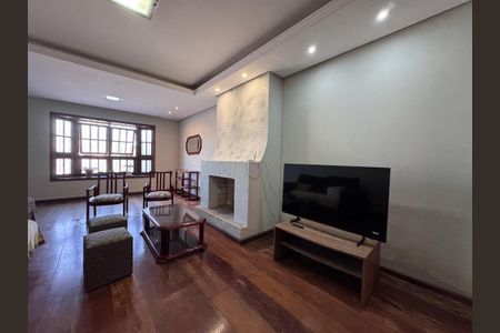 Casa à venda com 200m², 3 quartos e 1 vagaSala