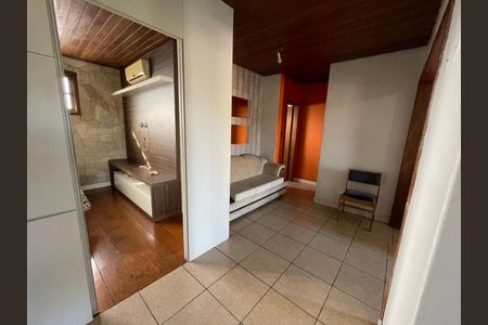 Casa à venda com 200m², 3 quartos e 1 vagaCobertura/Sala