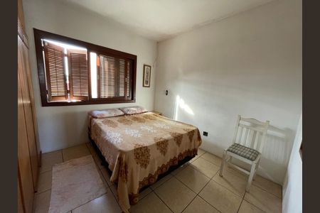 Casa à venda com 200m², 3 quartos e 1 vagaCobertura/Quarto 