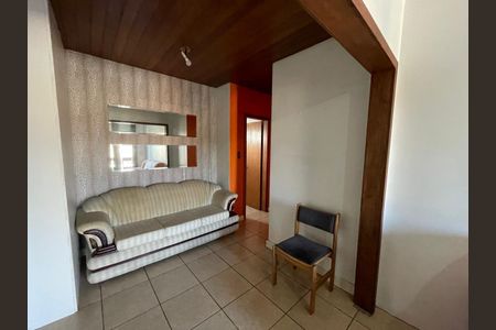 Casa à venda com 200m², 3 quartos e 1 vagaCobertura/Sala