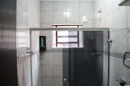 Casa à venda com 157m², 3 quartos e 3 vagasBanheiro da Suite