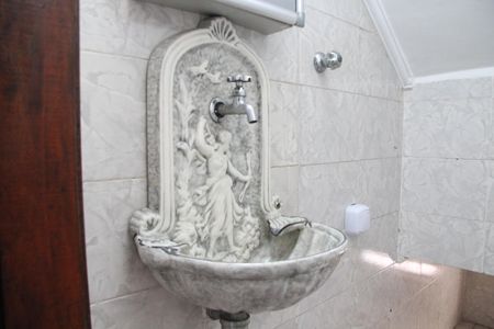 Casa à venda com 157m², 3 quartos e 3 vagasLavabo