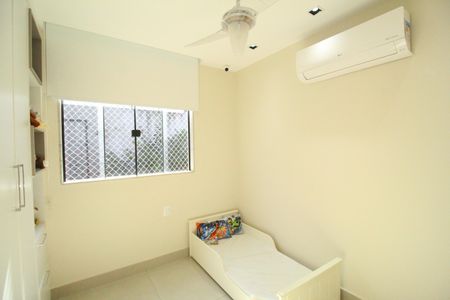 Casa de condomínio à venda com 219m², 3 quartos e 1 vagaQuarto 3