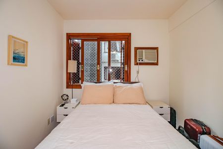 Apartamento à venda com 134m², 3 quartos e 2 vagas Apartamento à venda com 134m², 3 quartos e 2 vagasQuarto 1