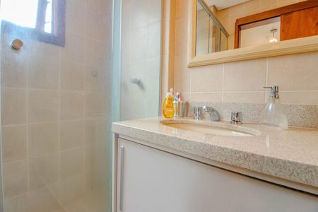 Apartamento à venda com 134m², 3 quartos e 2 vagas Apartamento à venda com 134m², 3 quartos e 2 vagasBanheiro da Suíte