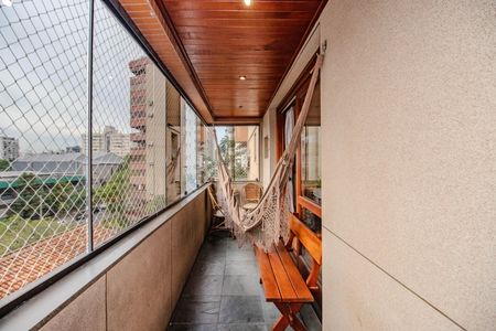 Apartamento à venda com 134m², 3 quartos e 2 vagas Apartamento à venda com 134m², 3 quartos e 2 vagasSala - Varanda