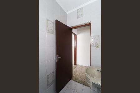 Casa à venda com 104m², 3 quartos e 2 vagasBanheiro Social 2