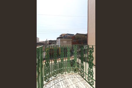 Casa à venda com 104m², 3 quartos e 2 vagasVista