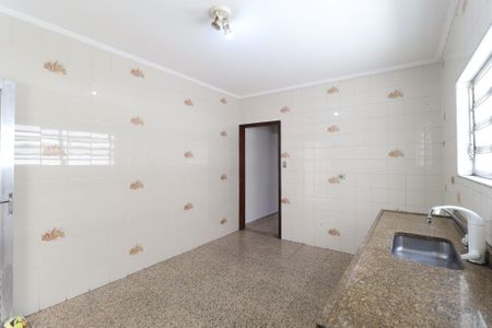 Casa à venda com 104m², 3 quartos e 2 vagasCozinha