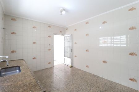Casa à venda com 104m², 3 quartos e 2 vagasCozinha