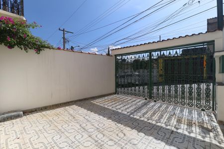 Casa à venda com 104m², 3 quartos e 2 vagasQuintal