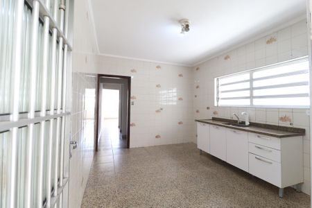 Casa à venda com 104m², 3 quartos e 2 vagasCozinha