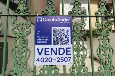 Casa à venda com 104m², 3 quartos e 2 vagasPlaca