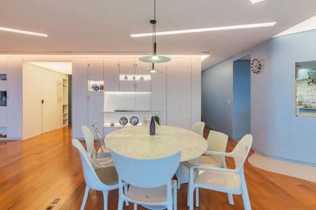 Apartamento à venda com 275m², 3 quartos e 4 vagas