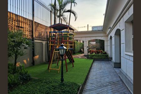 Apartamento à venda com 67m², 2 quartos e 1 vaga