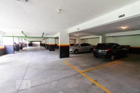 Apartamento à venda com 77m², 3 quartos e 2 vagas