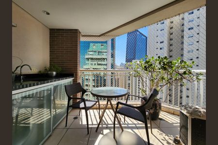 Apartamento à venda com 42m², 1 quarto e 1 vagaVaranda e Área de Serviço