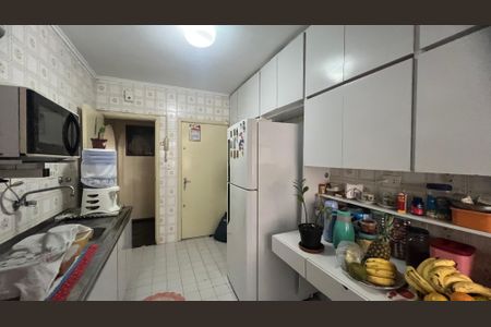 Apartamento à venda com 75m², 2 quartos e 1 vaga Apartamento à venda com 75m², 2 quartos e 1 vagaCozinha