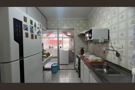 Apartamento à venda com 75m², 2 quartos e 1 vaga Apartamento à venda com 75m², 2 quartos e 1 vagaCozinha
