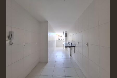 Apartamento à venda com 107m², 3 quartos e 2 vagas Apartamento à venda com 107m², 3 quartos e 2 vagasCozinha
