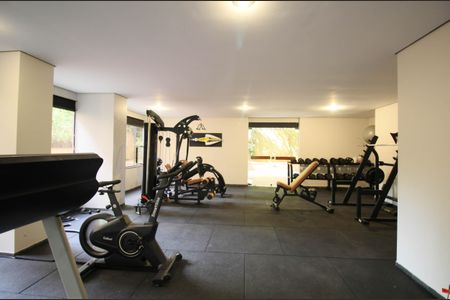 Apartamento à venda com 245m², 3 quartos e 4 vagas Apartamento à venda com 245m², 3 quartos e 4 vagasÁrea comum