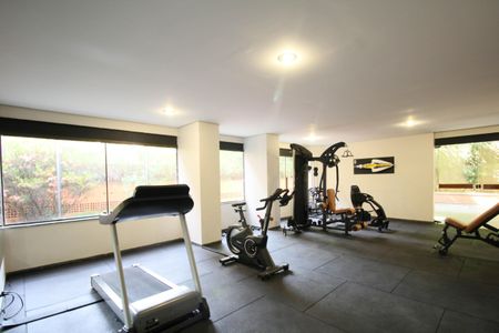 Apartamento à venda com 245m², 3 quartos e 4 vagas Apartamento à venda com 245m², 3 quartos e 4 vagasÁrea comum