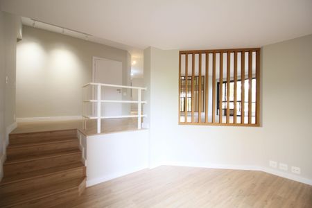 Apartamento à venda com 245m², 3 quartos e 4 vagas Apartamento à venda com 245m², 3 quartos e 4 vagasSala