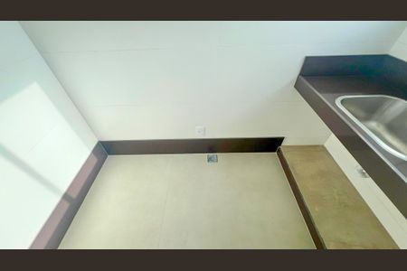 Apartamento à venda com 88m², 3 quartos e 2 vagas Apartamento à venda com 88m², 3 quartos e 2 vagasÁrea de Serviço