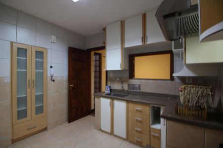 Casa à venda com 130m², 2 quartos e 1 vagaCozinha
