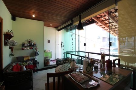 Casa à venda com 130m², 2 quartos e 1 vagaVaranda