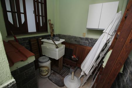 Casa à venda com 130m², 2 quartos e 1 vagaÁrea de Serviço