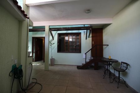 Casa à venda com 130m², 2 quartos e 1 vagaGaragem