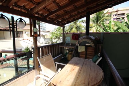 Casa à venda com 130m², 2 quartos e 1 vagaÁrea Externa