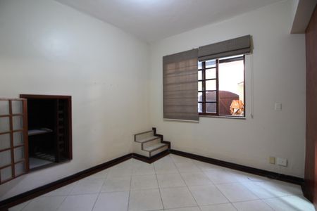 Casa à venda com 130m², 2 quartos e 1 vagaSala 2