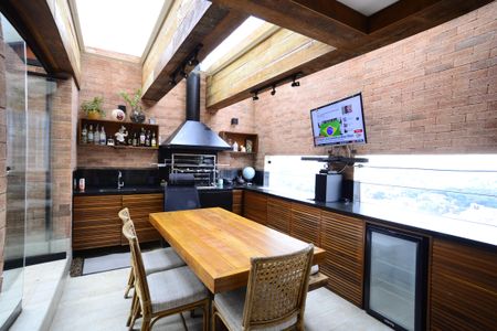 Apartamento à venda com 216m², 3 quartos e 4 vagasVaranda gourmet