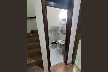 Casa à venda com 155m², 3 quartos e 2 vagas