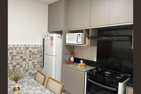 Casa à venda com 111m², 2 quartos e 2 vagas