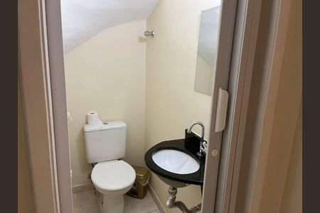 Casa à venda com 111m², 2 quartos e 2 vagas