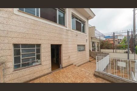 Casa à venda com 160m², 4 quartos e 1 vaga