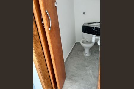 Casa à venda com 141m², 3 quartos e 2 vagas