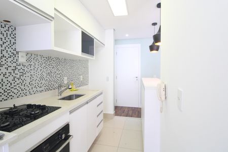 Apartamento à venda com 61m², 2 quartos e 1 vagaCozinha