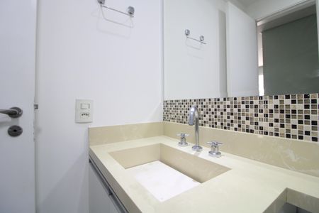 Apartamento à venda com 61m², 2 quartos e 1 vagaBanheiro