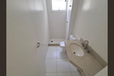 Apartamento à venda com 124m², 2 quartos e 1 vaga Apartamento à venda com 124m², 2 quartos e 1 vagaBanheiro