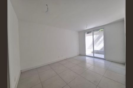 Apartamento à venda com 124m², 2 quartos e 1 vaga Apartamento à venda com 124m², 2 quartos e 1 vagaSuíte