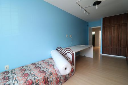 Casa à venda com 350m², 4 quartos e 3 vagasQuarto 3