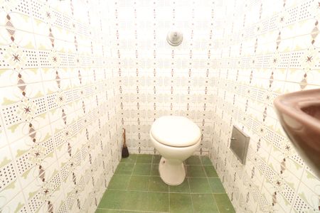 Casa à venda com 350m², 4 quartos e 3 vagasBanheiro de serviço