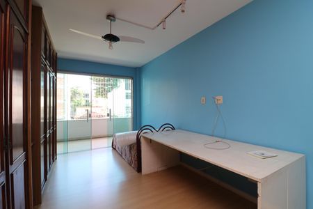 Casa à venda com 350m², 4 quartos e 3 vagasQuarto 3