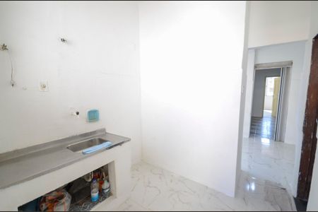 Casa à venda com 75m², 3 quartos e sem vagaCozinha